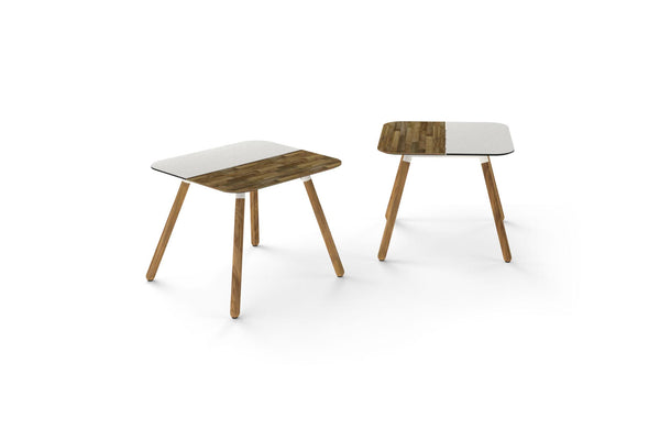 DAISY Chat Table Square