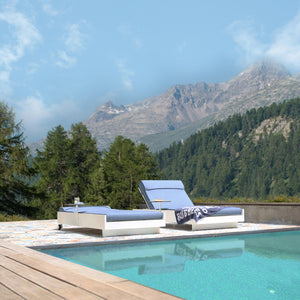 BOULEVARD Sunbed with Integrated Table