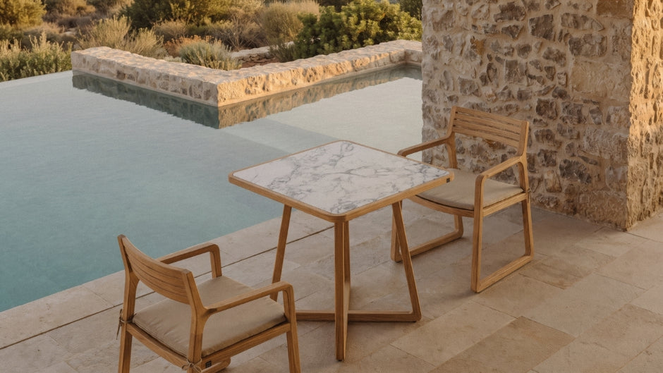 ESTATE Bar Table 114x114 Cm (HPL)